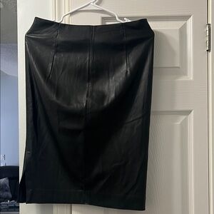 Philosophy Clasic Black Faux Leather Pencil Skirt - Women's